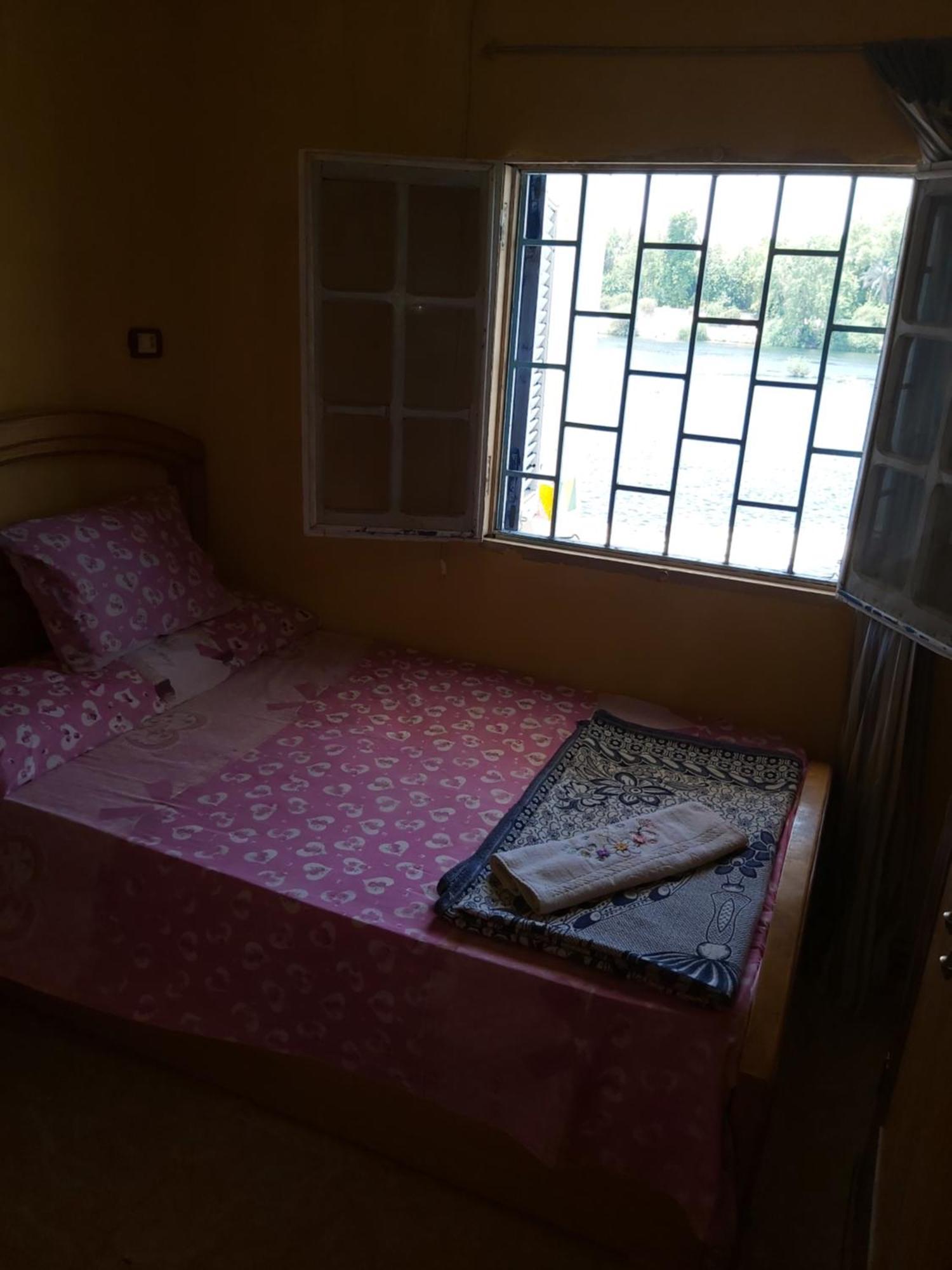 Hotel Otasho Nile View House Asuán Pokoj fotografie